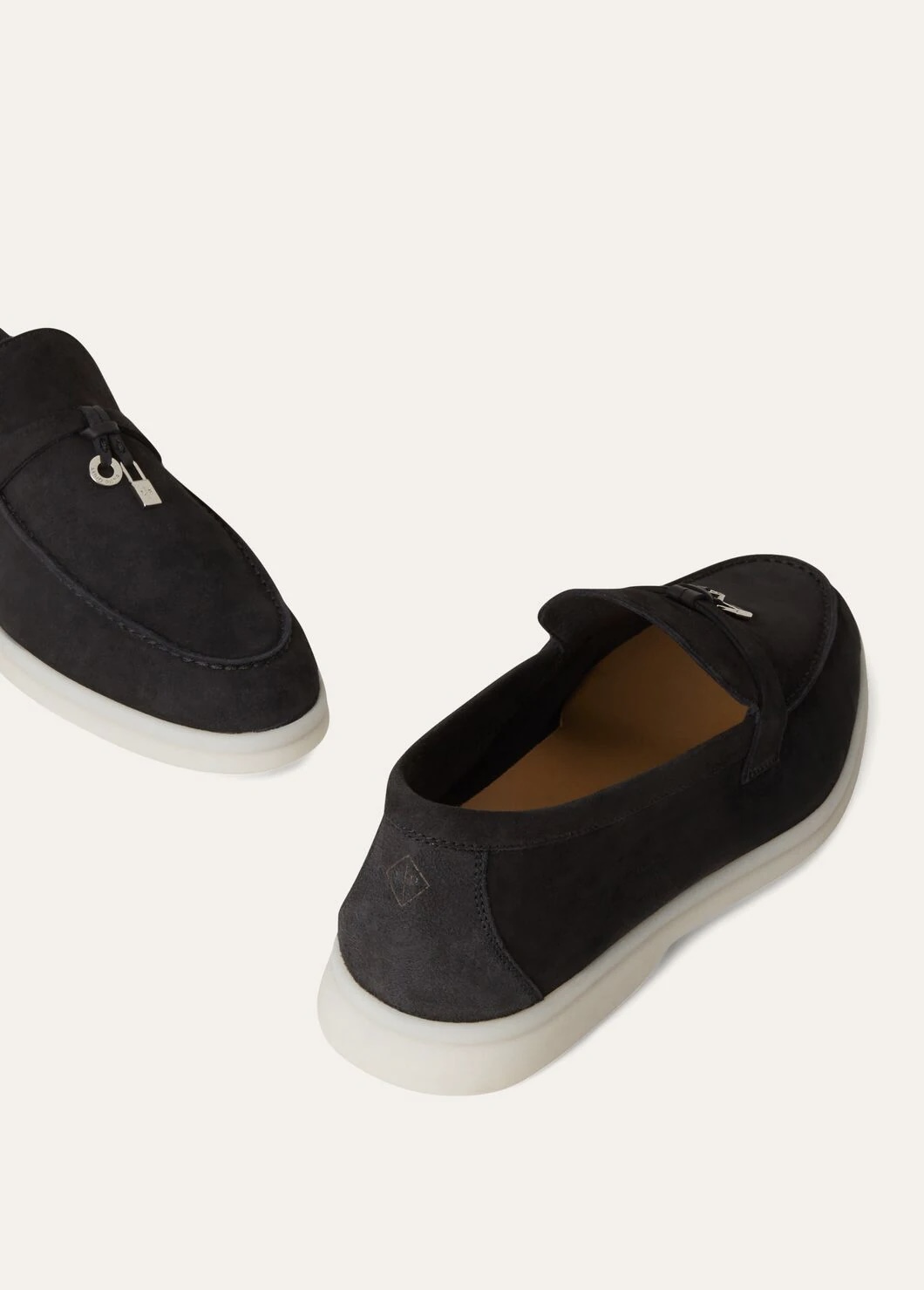 Summer Charms Walk Suede Moccasin - Caviar MB97