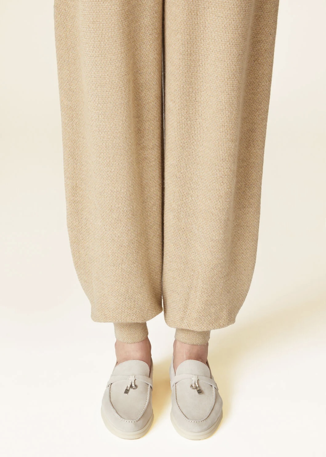 Summer Charms Walk Suede Moccasin - Pearl Powder A760