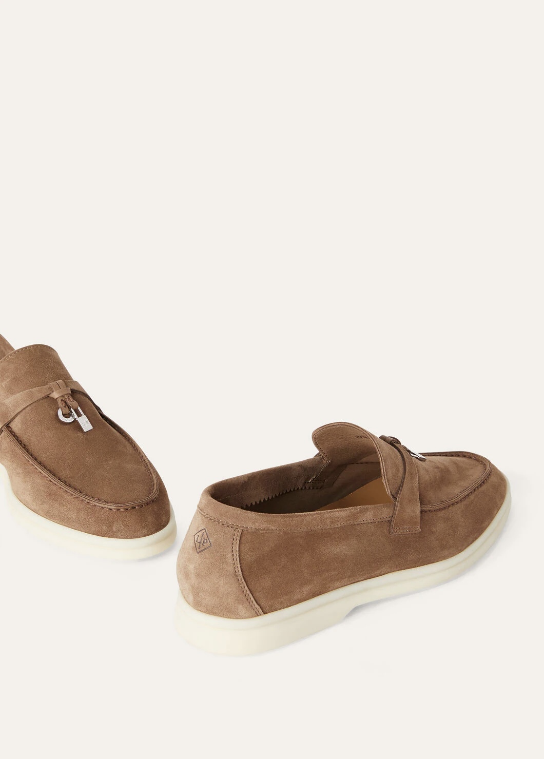 Summer Charms Walk Suede Moccasin - Tundra Color H610